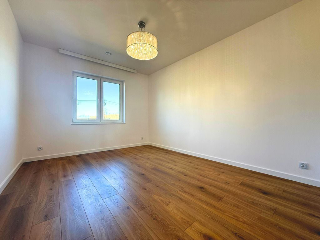 Modern House with Garage near Biała Podlaska - Image 8