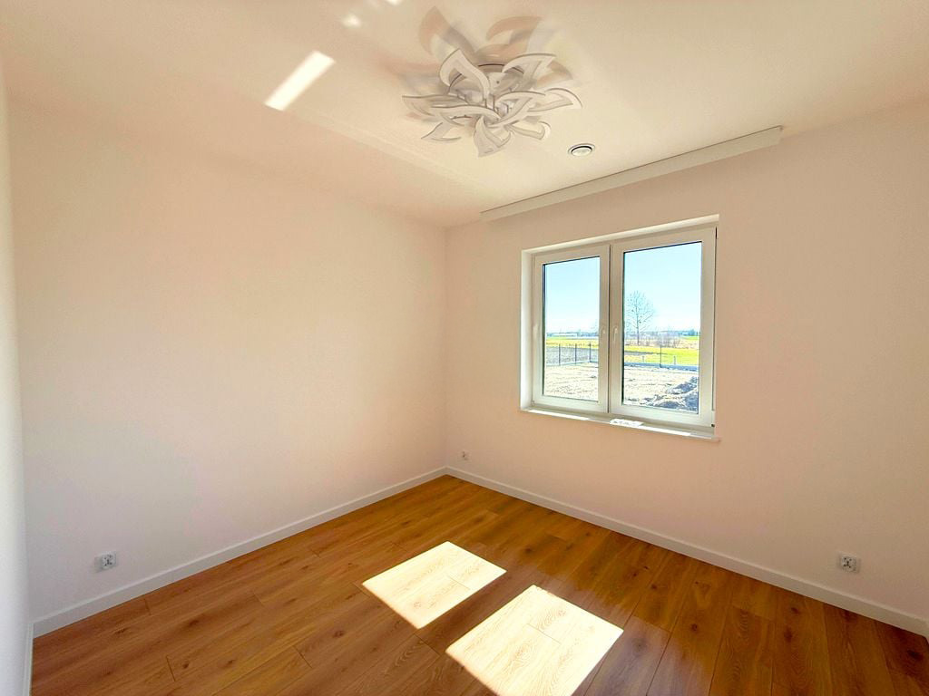 Modern House with Garage near Biała Podlaska - Image 9