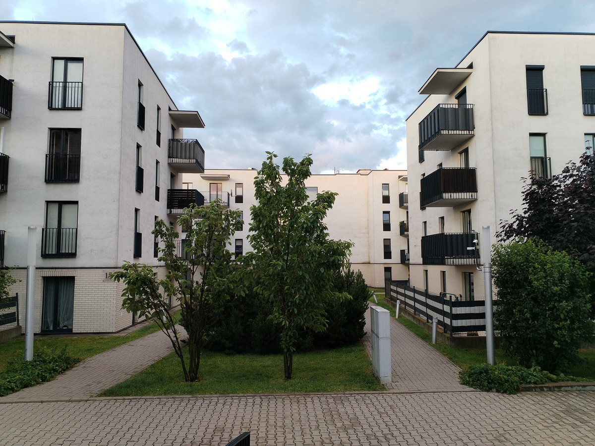Well-Equipped Apartment with Balcony & Storage - Lublin - Image 19